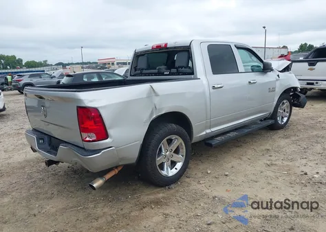 2015 Ram 1500 Express z USA, uszkodzony, nr VIN 1C6RR6KTXFS523540